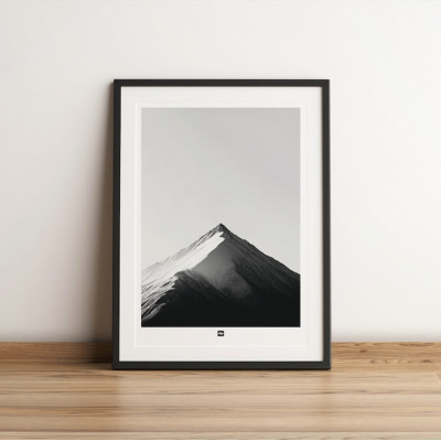 Affiche noir et blanc, photographie minimaliste, décoration murale design de montagne pour intérieur moderne – Diapow Affiche noir et blanc, photographie minimaliste, décoration murale design de montagne pour intérieur moderne – Diapow