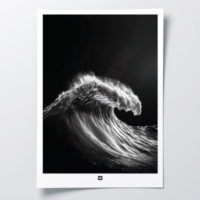 Photo noir et blanc d’une vague à couper le souffle. Affiche murale design et apaisante pour décoration moderne. Photo noir et blanc d’une vague à couper le souffle. Affiche murale design et apaisante pour décoration moderne.