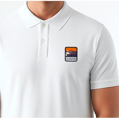 White Blackpeuf polo organic cotton – premium polo with decorative mountain motif