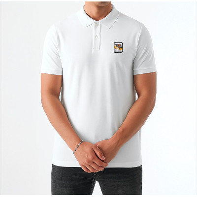 Weißes Blackpeuf-Polo aus Bio-Baumwolle – hochwertiges Polo mit dekorativem Bergmotiv