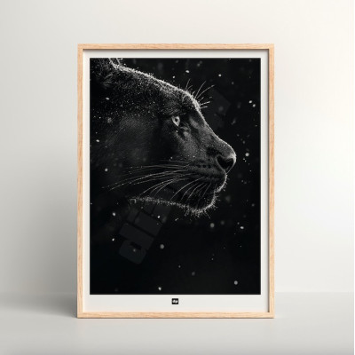 Schwarz-Weiß-Poster, minimalistische Fotografie, Design-Wanddekoration eines schwarzen Panthers für moderne Innenräume. Schwarz-Weiß-Poster, minimalistische Fotografie, Design-Wanddekoration eines schwarzen Panthers für moderne Innenräume.