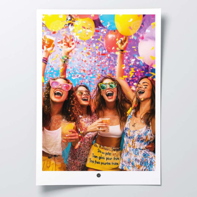 Découvrez les affiches C'EST LA FOLIE | Designs coloré & humoristique