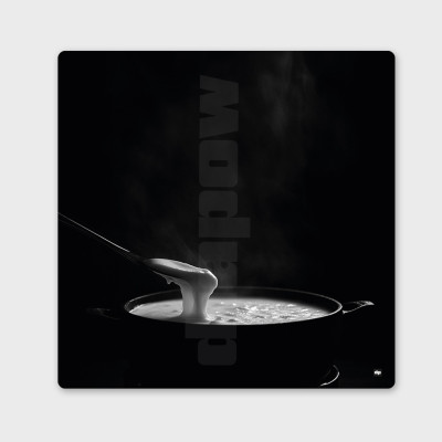 Schwarz-Weiß-Gemälde, Fotografie eines Fondue Savoyarde als moderne Design-Wanddekoration. Schwarz-Weiß-Gemälde, Fotografie eines Fondue Savoyarde als moderne Design-Wanddekoration.