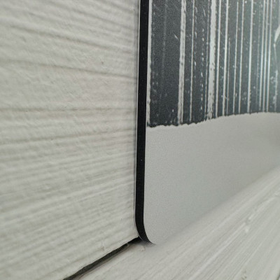 Diapow black and white canvas print, minimalist photography, premium designer wall decoration. Easy to hang.