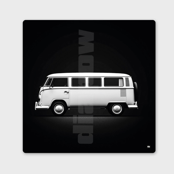 Photo noir et blanc d'un van pour road trip. Tableau murale design pour décoration intérieure moderne.