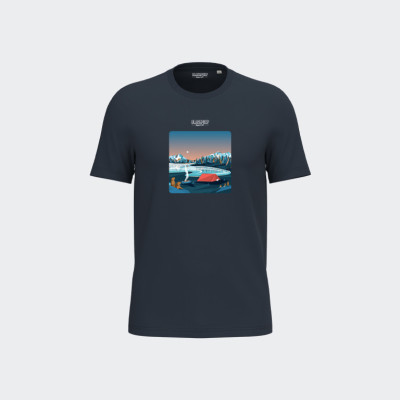 Blackpeuf navy blue unisex T-shirt in organic cotton – Illustration of a mountain marmot camp at night Blackpeuf navy blue unisex T-shirt in organic cotton – Illustration of a mountain marmot camp at night