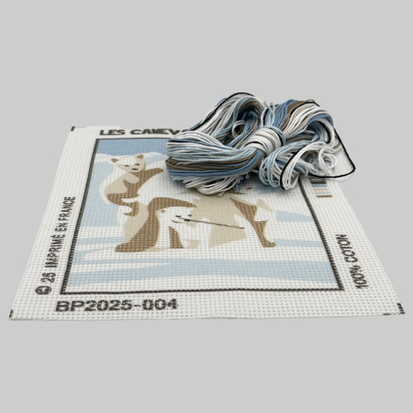 Blackpeuf mountain embroidery kit – polar bear mum with her babies in shades of blue and white