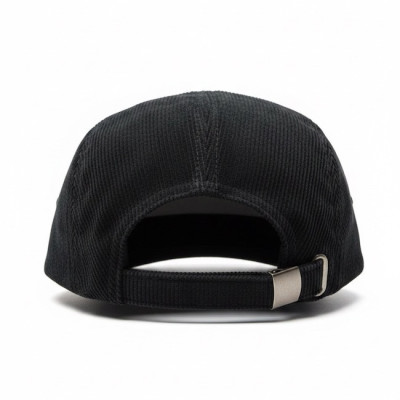 VELOUR CAMPEUR CAP, inspired by the French Alps