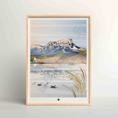 Affiche murale de la Savoie entre vignes, lac et mont Granier, aux couleurs claires pour décoration