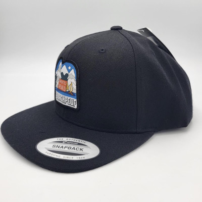 Unique design snapback, inspired by the Savoyard landscapes Unique design snapback, inspired by the Savoyard landscapes