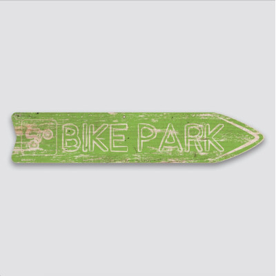 FLÈCHE SIGNALÉTIQUE EN BOIS BIKE PARK BLACKPEUF FLÈCHE SIGNALÉTIQUE EN BOIS BIKE PARK BLACKPEUF