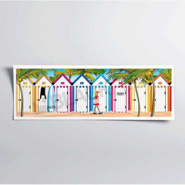Poster murale decorativo con cabine da spiaggia multicolori e tavole da surf su spiaggia beige.