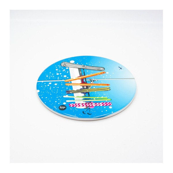 DESSOUS DE PLAT TÉLÉSIÈGE VUE DE DESSOUS BLACKPEUF