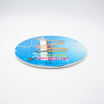 DESSOUS DE PLAT TÉLÉSIÈGE VUE DE DESSOUS BLACKPEUF DESSOUS DE PLAT TÉLÉSIÈGE VUE DE DESSOUS BLACKPEUF