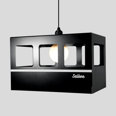 Lampe en forme de cabine de téléphérique à suspendre, à poser ou à Lampe en forme de cabine de téléphérique à suspendre, à poser ou à