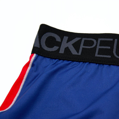 Boxer au design unique, inspiré par les paysages savoyards Boxer au design unique, inspiré par les paysages savoyards